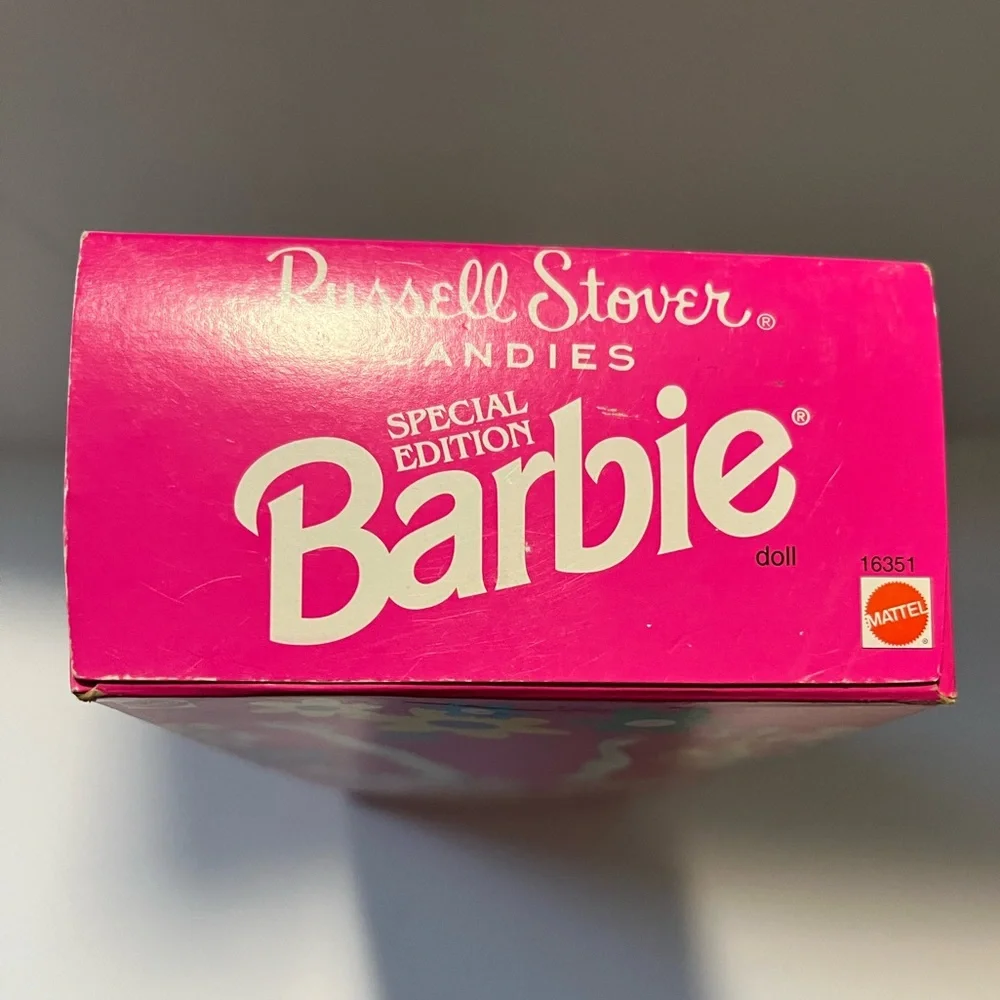 Russell Stover Candies Barbie Doll Special Edition 1996 Mattel #16351